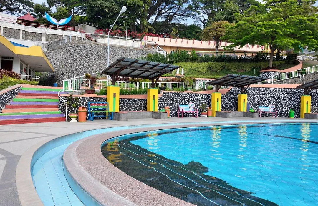Kapal Garden Hotel Malang-1